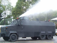 Auch Wasserwerfer wurden gegen Demonstranten in Istanbul eingesetzt