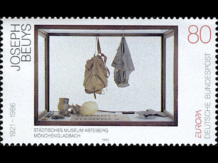 Joseph-Beuys-Briefmarke - dargestellt ist ein 
